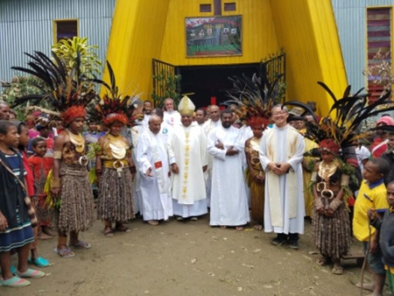 Yuri Parish celebrates 50 years golden jubilee