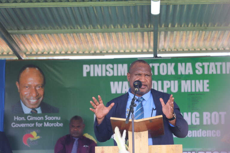 MOROBE PROVINCE PRESENTS WAFI-GOLPU MINING PROJECT POSITION PAPER TO PRIME MINISTER JAMES MARAPE