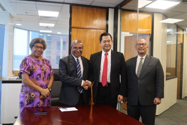 Minister Maru Invites Indonesia to Host First PNG-Indonesia Trade Meeting