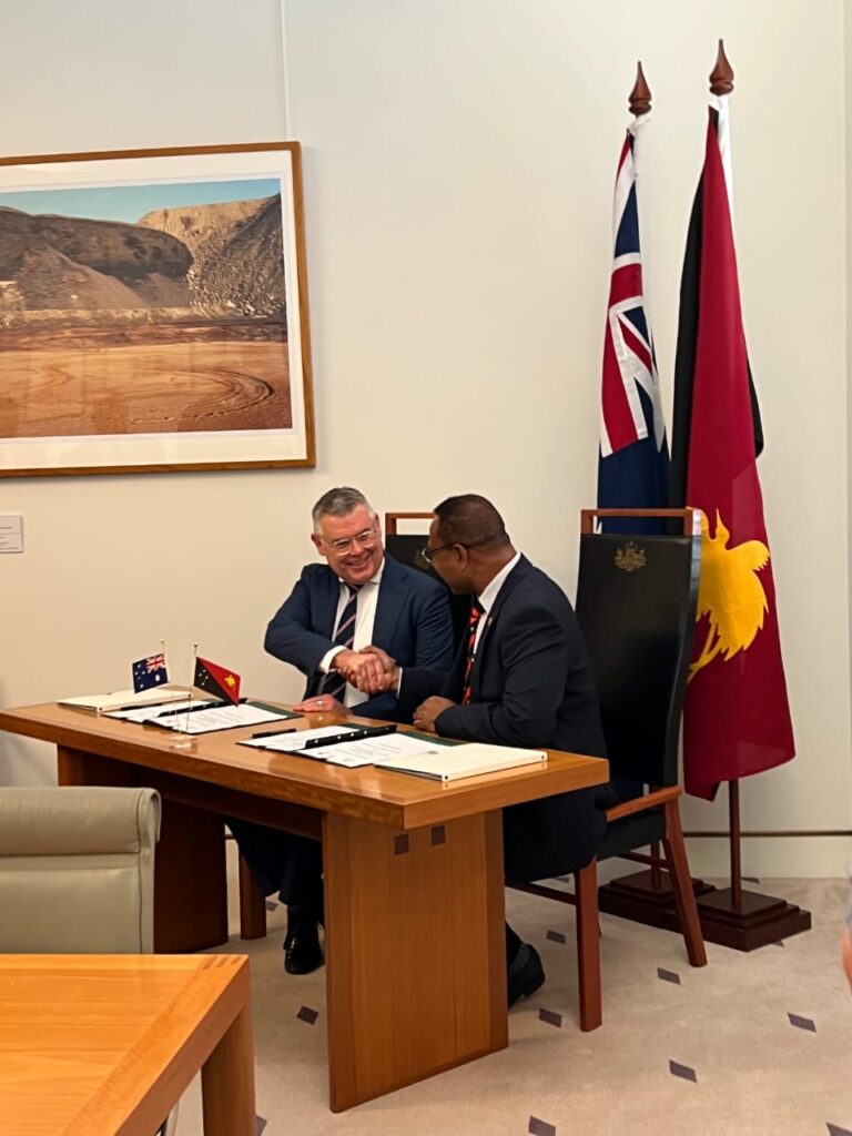 The Signing of the Forestry Cooperative’ Memorandum of Understanding (MoA) Between The Australian Department of Agriculture,Fisherses & Forestry and PNG Forestry Authority.