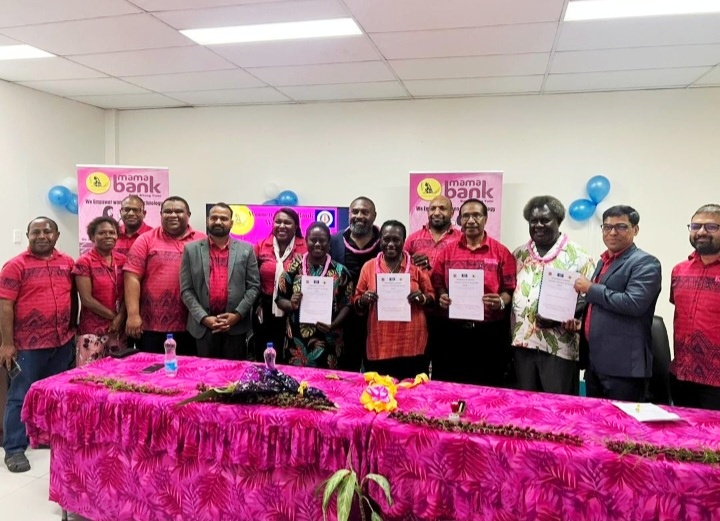 Leaders empower B’ville women for financial independence
