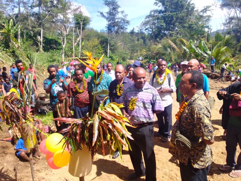 New cut road opened to unlock business opportunities