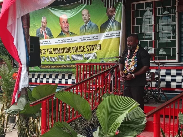 Bumayong community receive new police station