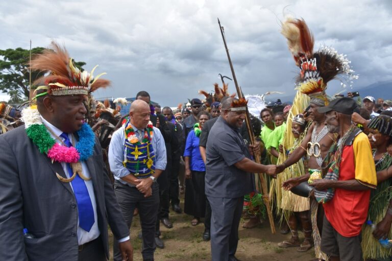 PM MARAPE SAYS DISTRICT PLANS CRUCIAL FOR DEVELOPMENT, EFFECTIVE SERVICE DELIVERY
