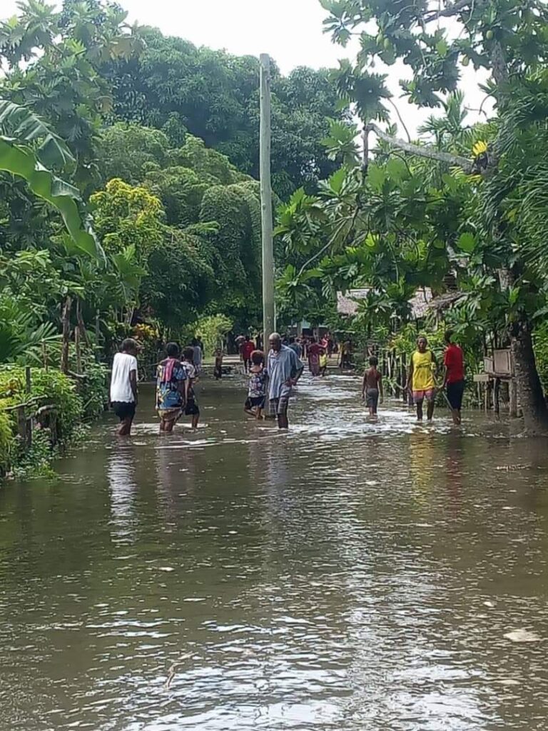 HIGH TIDES HITTING KEREMA COASTLINE IN GULF PROVINCE