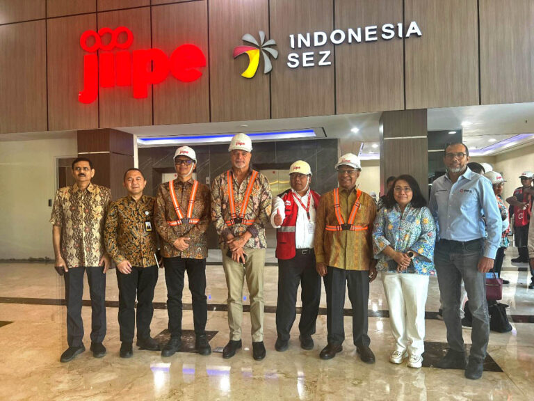 Rosso leads PNG delegation to Indonesian SEZ for Trade insights