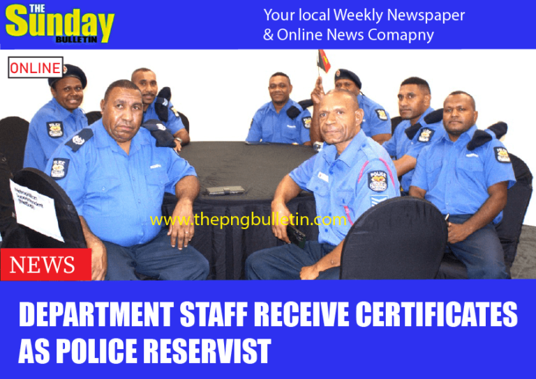 Department staff receive certificates as police reservist