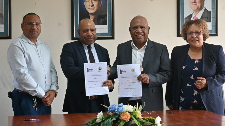 PARADISE PRIVATE HOSPITAL SIGN MOU WITH POM GENERAL HOSPITAL