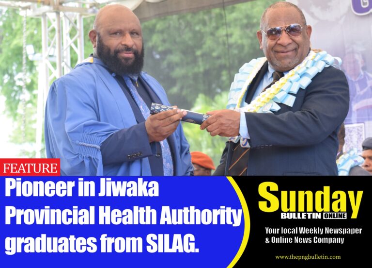 Caption: The CEO of Jiwaka Provincial Health Authority (JPHA) Thaddeus Turi Kinah, receiving his Advanced Diploma in Leadership and Governance.