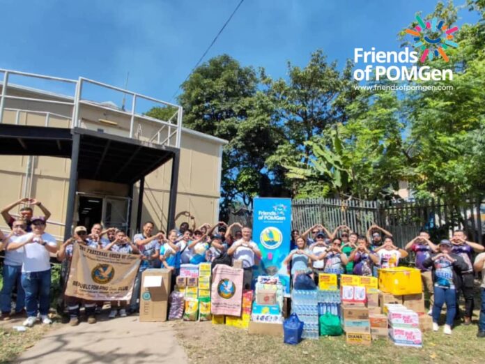 The Philippines Association of Papua New Guinea yesterday at Port Moresby General Hospital, making a heartfelt donation to the Friends of Pomgen (FOPG) Charity Appeal. Pictured supplied.