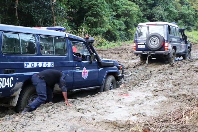 Police going through the bad road conditions in the Cloudy Bay LLG of Central Province. Picture supplied.