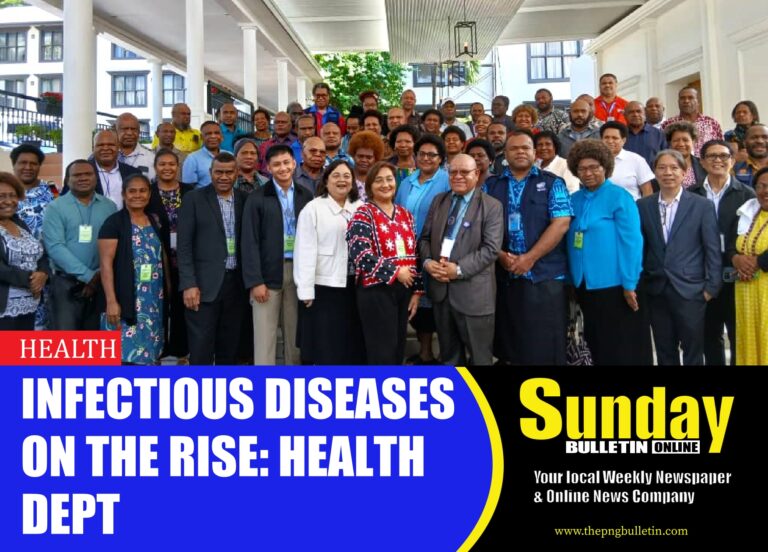 Acting Secretary for National Department of Health Mr. Ken Kandap Wai in the middle with all the staff from the Department of Health in various provinces. Picture suuplied.