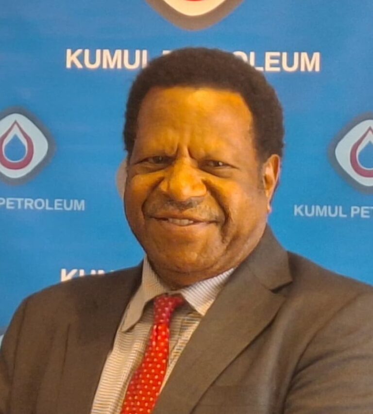 Education Secretary Urges Entities and Semi-Government Organizations to Back STEM Scholarship Program