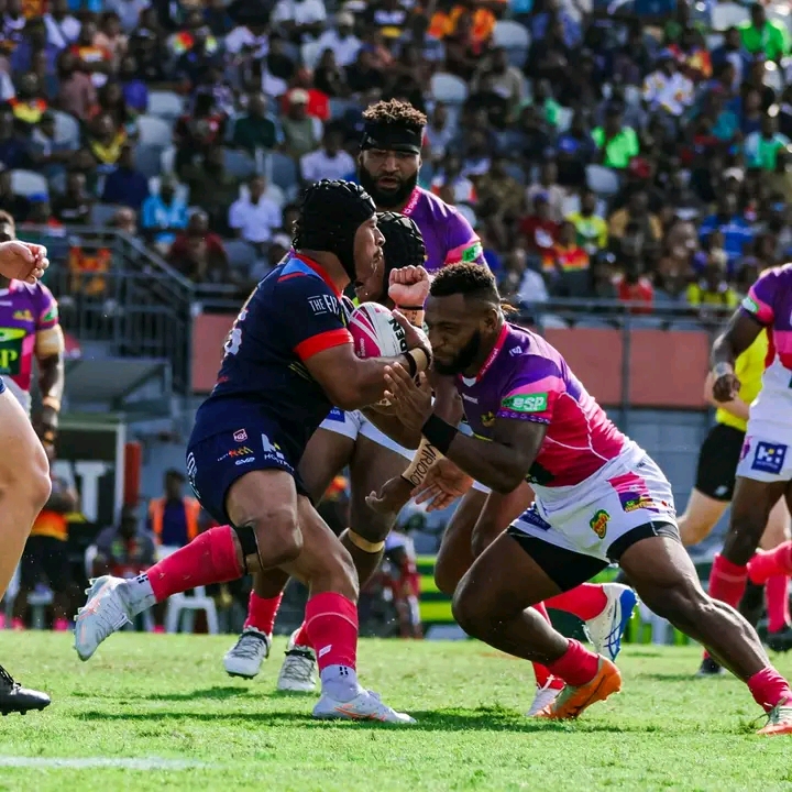 Hunters thrash Clydesdales in home game