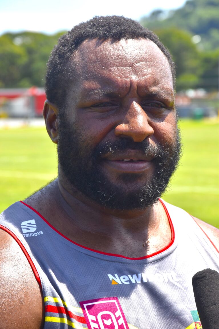 Hunters prepare for weekend showdown against Seagulls.