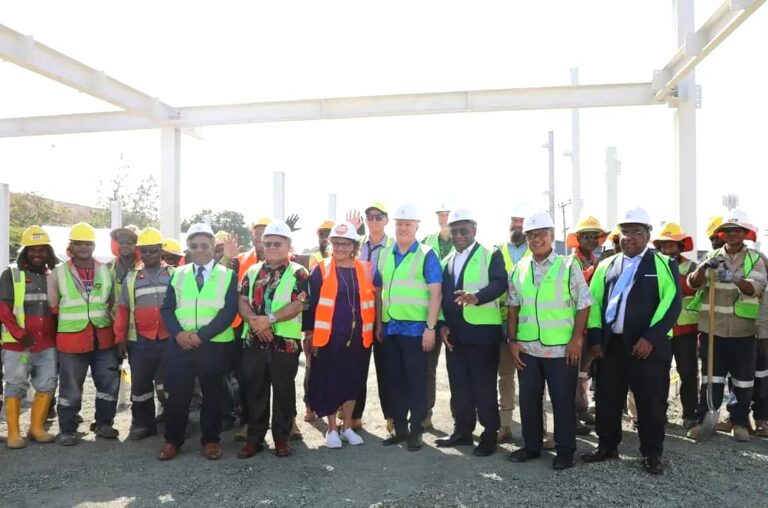 NZ Prime Minister visits Centre for Eye health construction site