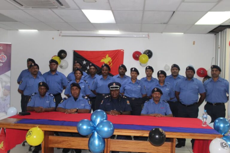 NCD Metropolitan Commander Chief Supt Simatab visits DCDR police reservists