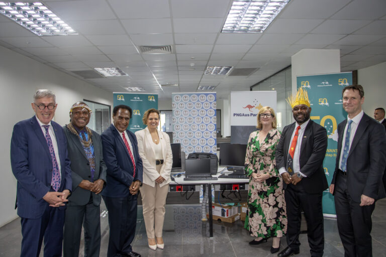 Australia’s Attorney-General Visits Papua New Guinea
