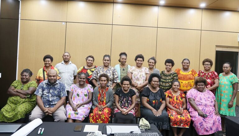 East New Britain 20 health workers attend E&S and GRM training