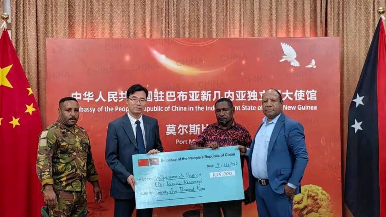 China Donates K25,000 to Wapenamanda District for Disaster Recovery Efforts