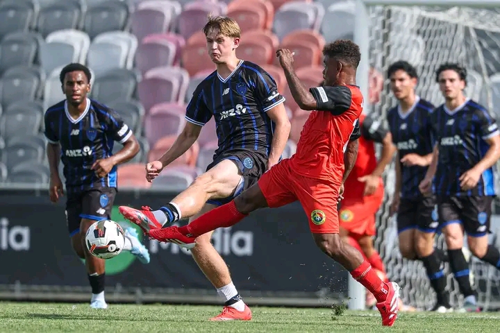 Hekari fall short in stoppage time as Auckland scores twice