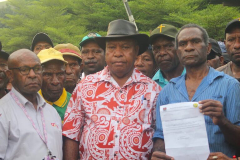 Businessman calls for resettlement plan for evicted Four Mile settlers