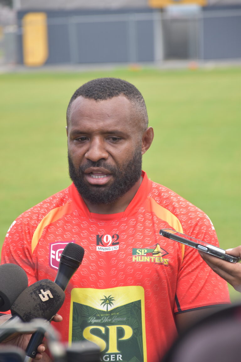 Hunters focus on challenging match against Dolphins