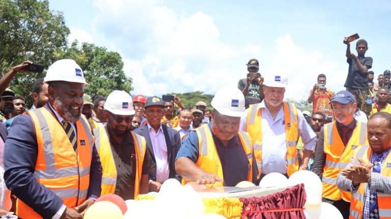 PM Marape Highlights Highlands Highway as Backbone of PNG Economy During Opening Of 35 New Bridges
