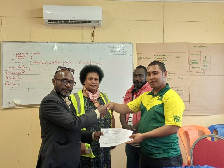SP Brewery donates K20,000 for cyclone disaster relief in ENB, Bougainville