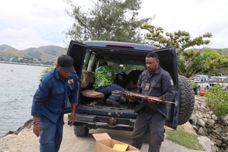 More than 1,000 knives confiscated by Police in street cleanup eviction