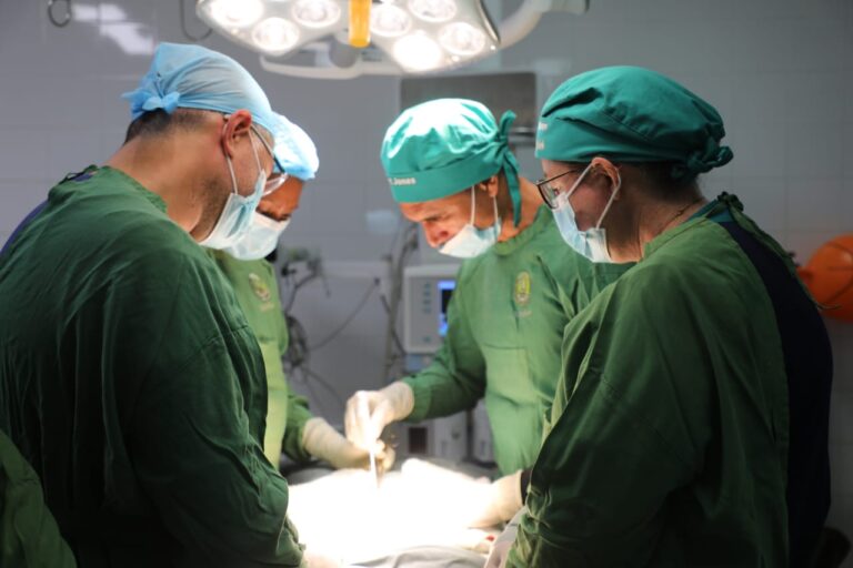 PMGH team achieves landmark ovarian cancer surgery