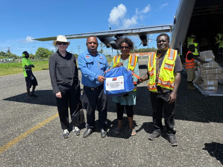 PNG Government delivers humanitarian assistance to Bougainville following Cyclone Maila