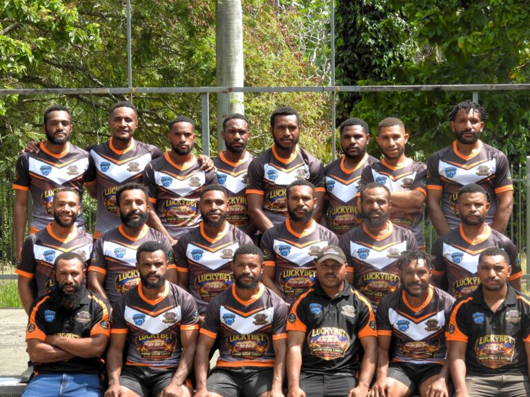 Mangi Last Percy donates jersey to SHSS Norths Panga