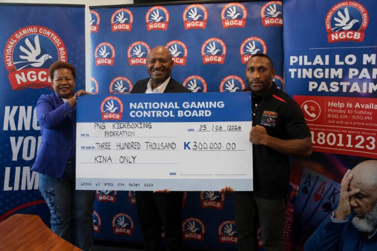 NGCB Donates K300, 000 to PNG Kickboxing Federation
