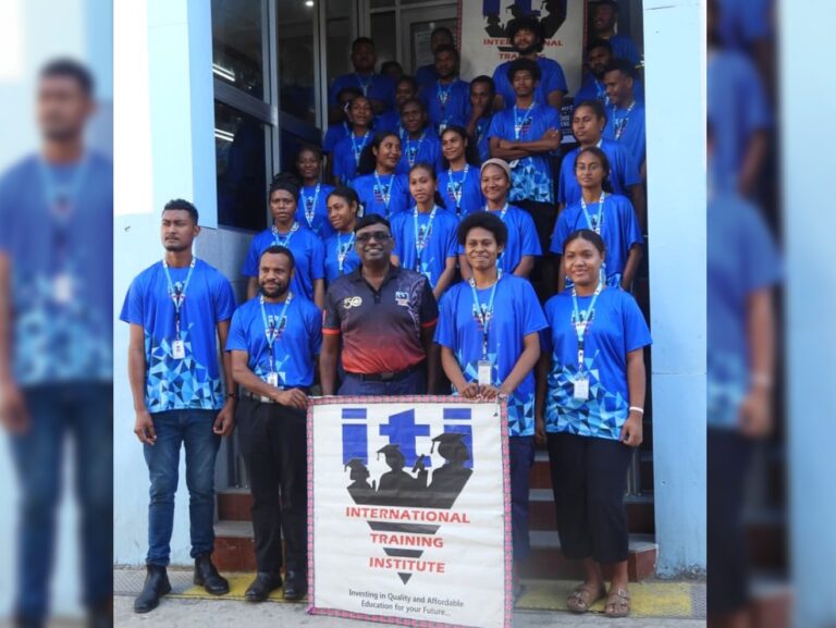 ITI awards K430,000 scholarships to 100 PNG students