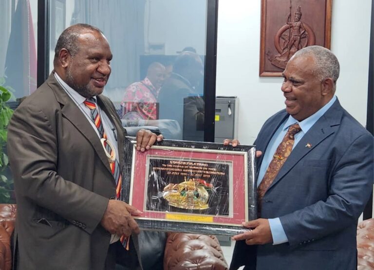 PNG, Vanuatu discuss strategic partnerships in economic growth, aviation and advanced healthcare