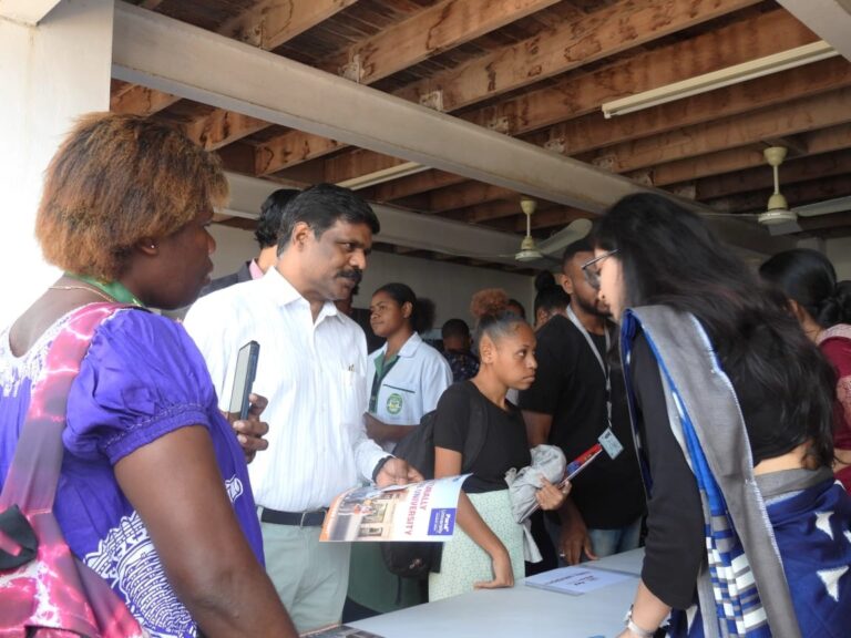 Indian Education Fair Opens in Port Moresby